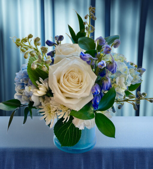 Coffee Mug & Flower Cakes