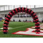 Bulldog Balloon Arch